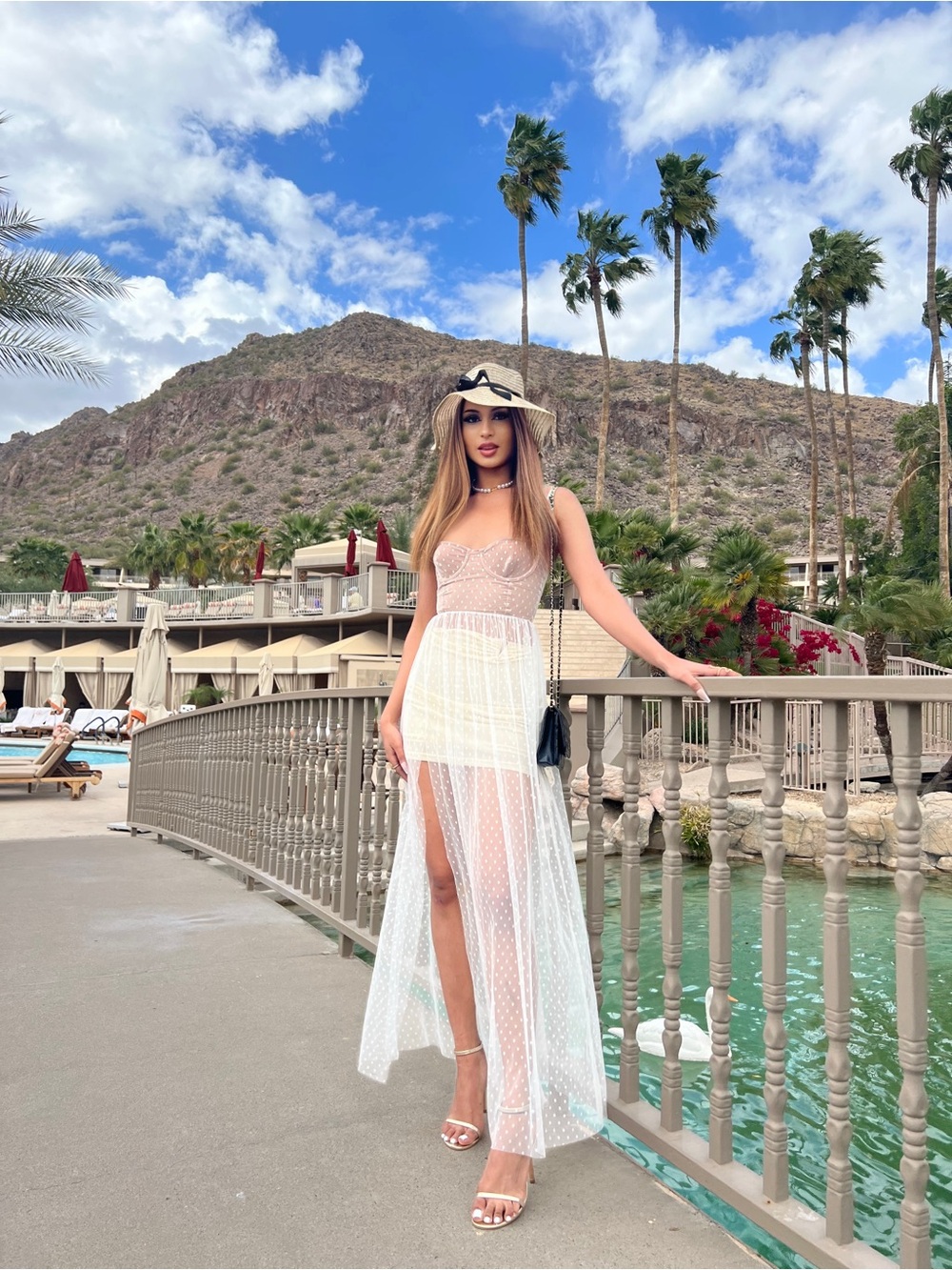 White fox boutique Sheer Polka-Dot Dress in White - Elegant Beach Style